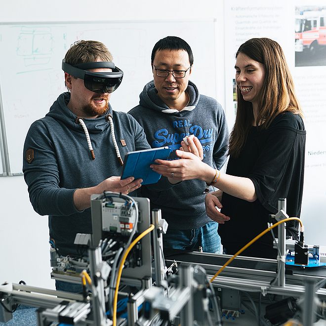 Studierende im AI Engineering Studium